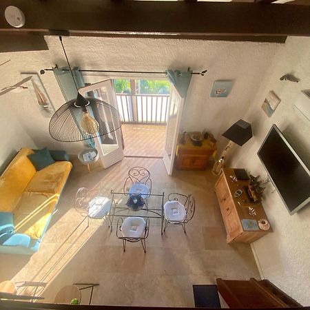 Tres Bel Appartement Les Pieds Dans L'Eau Appietto Zewnętrze zdjęcie